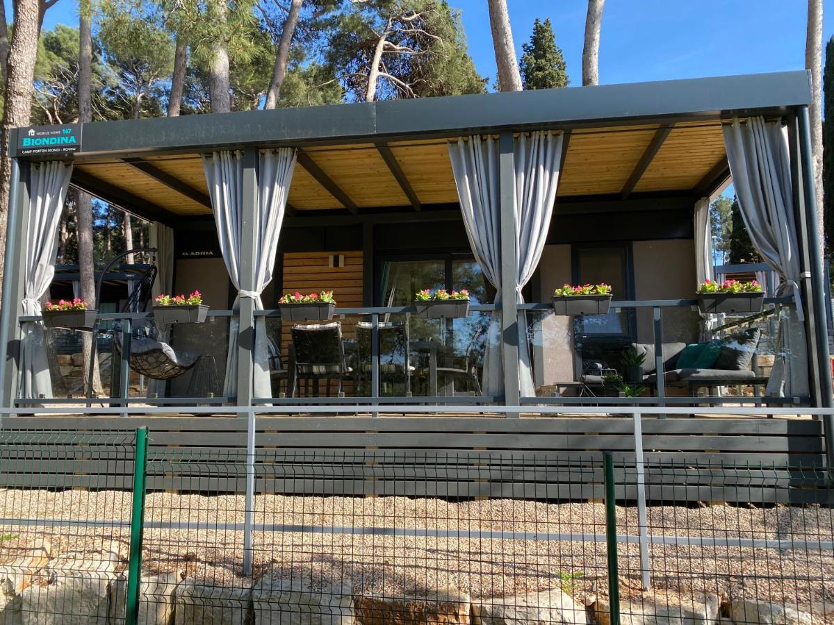 Mobile Home Biondina Camp Porton Nature Hideouts Rovinj Exterior photo