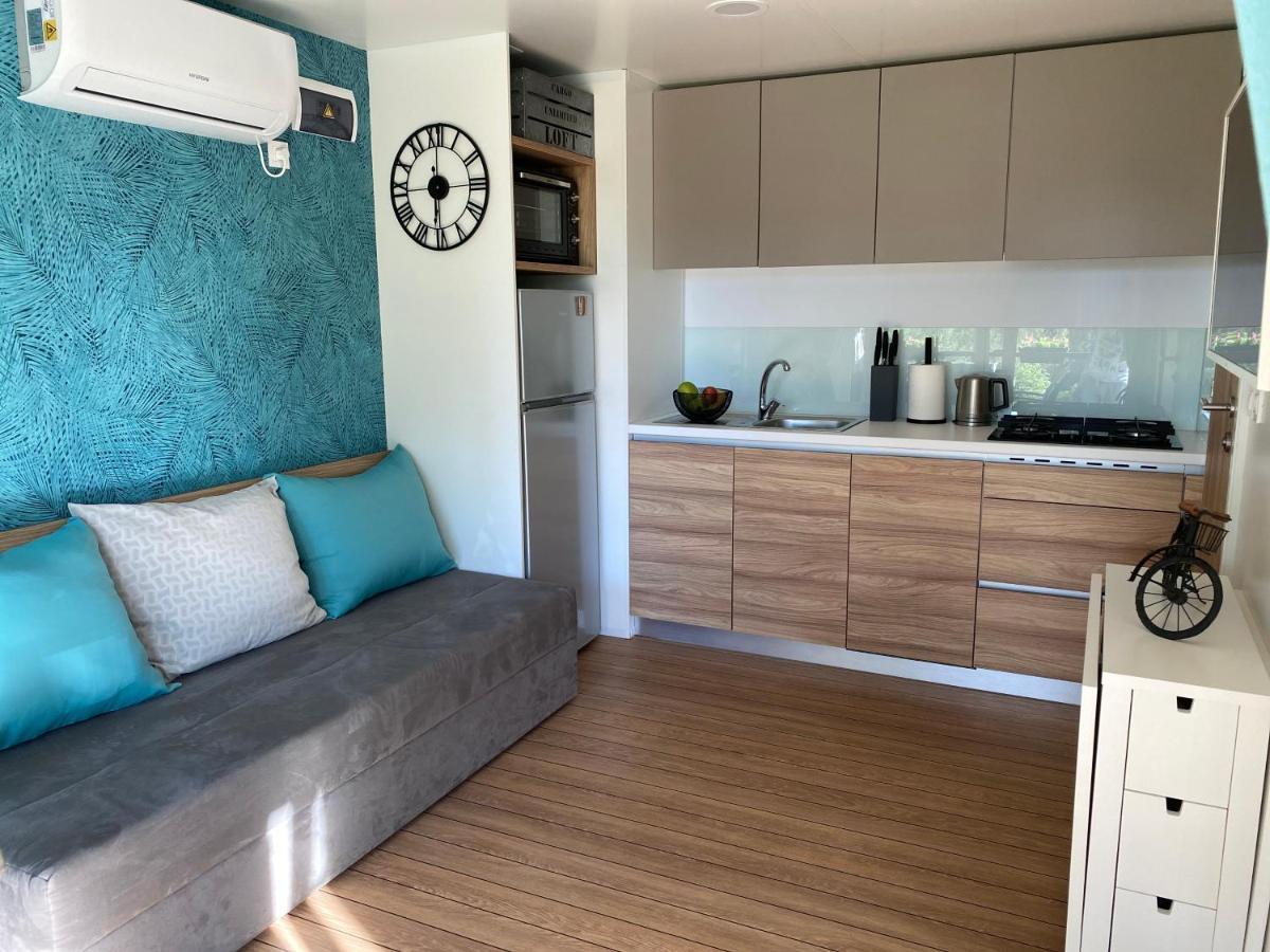 Mobile Home Biondina Camp Porton Nature Hideouts Rovinj Exterior photo